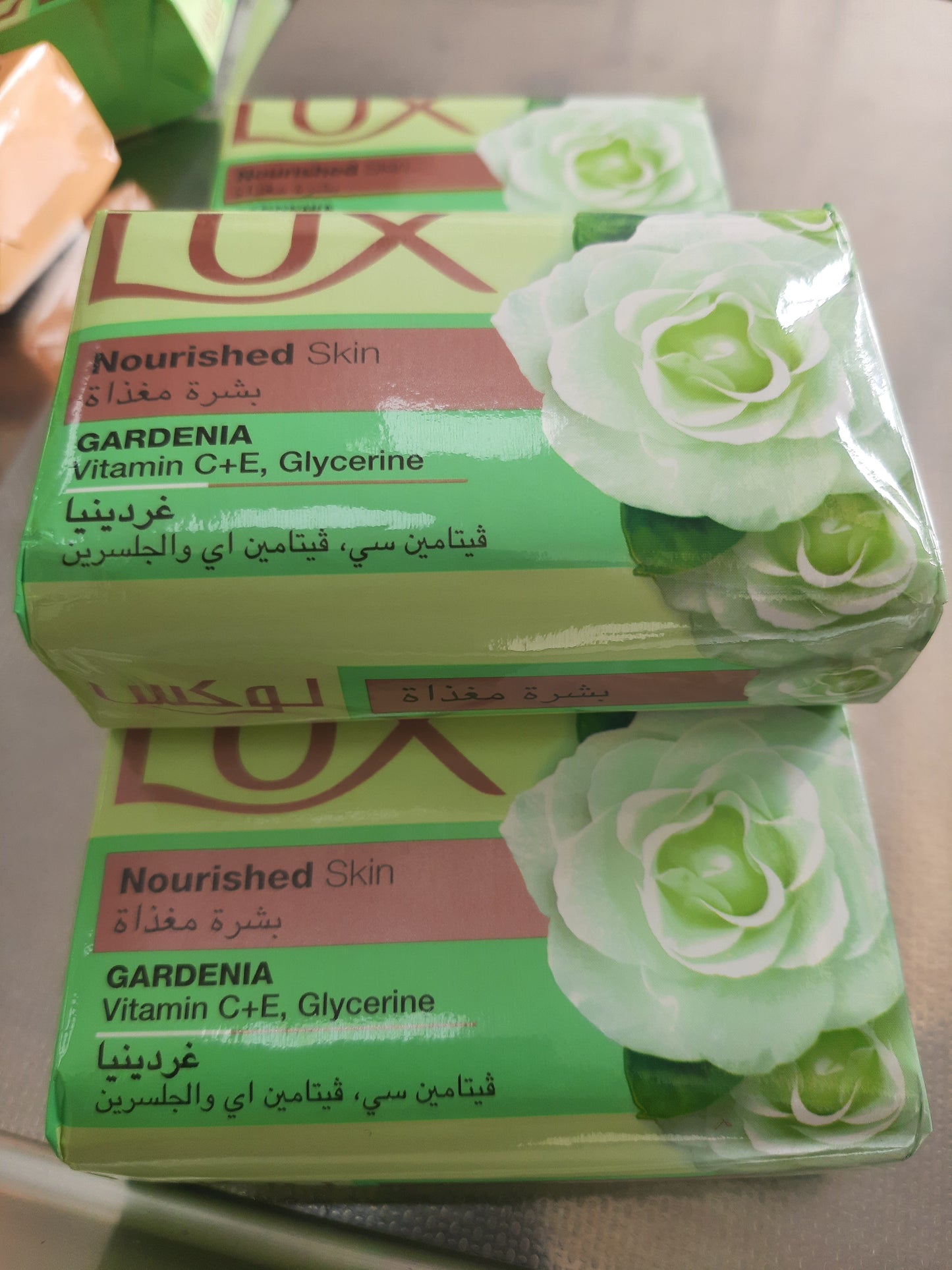 LUX Nourished Skin Soap Bar 120g