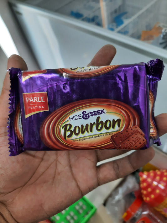 Parle Hide&Seek Bourbon chocolate sandwich.